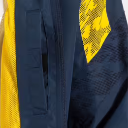 JOMA: Bunda CHAMPIONSHIP VIII RAINJACKET